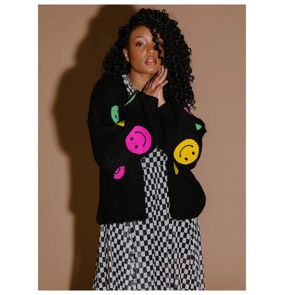 Dressed in La La Visionary Hand Knit Smile Cardigan Size L/XL - Picture 4 of 15